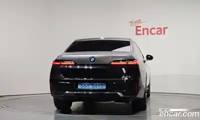 BMW i7 2024 0.3 гидро в Москве № 2056637, миниатюра 4