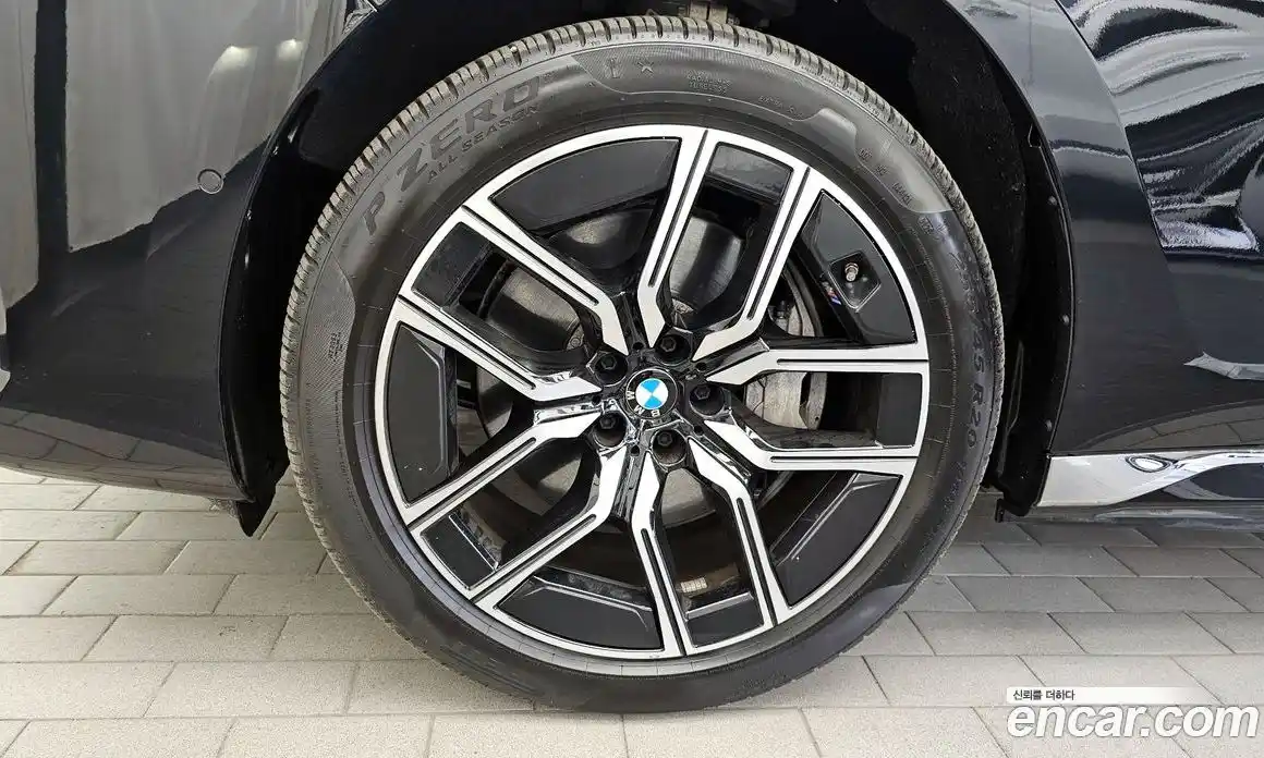 BMW i7 2024 0.3 гидро в Москве № 2056637, фото 5