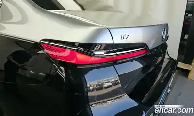 BMW i7 2024 0.3 гидро в Москве № 2056637, миниатюра 9