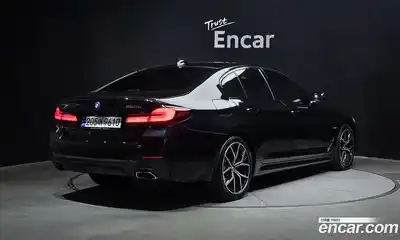 BMW 5-Series 2023 2.0 гидро в Москве № 2056830, миниатюра 2
