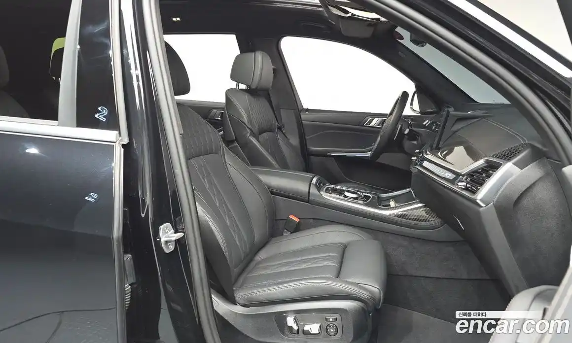 BMW X7 2025 3.0 гидро в Москве № 2056999, фото 17