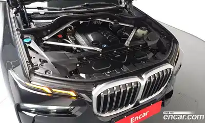 BMW X7 2025 3.0 гидро в Москве № 2056999, миниатюра 6