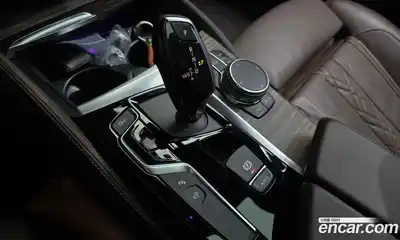 BMW 5-Series 2018 2.0 гидро в Москве № 2057023, миниатюра 11