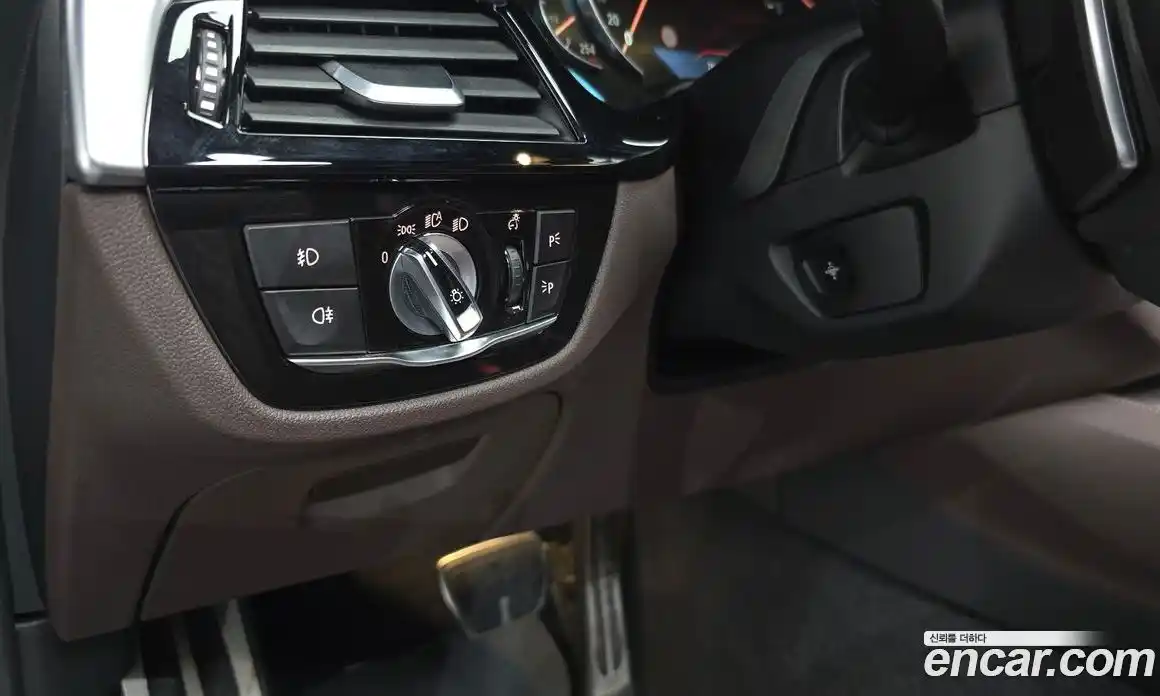BMW 5-Series 2018 2.0 гидро в Москве № 2057023, фото 26