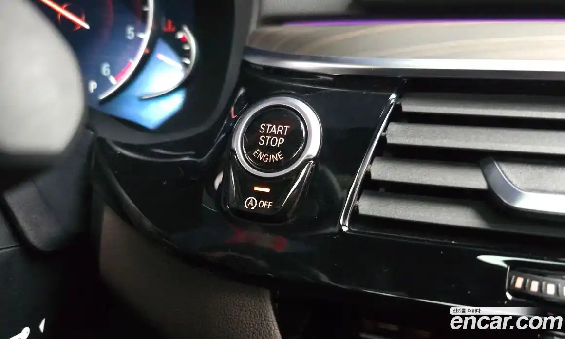 BMW 5-Series 2018 2.0 гидро в Москве № 2057023, фото 27