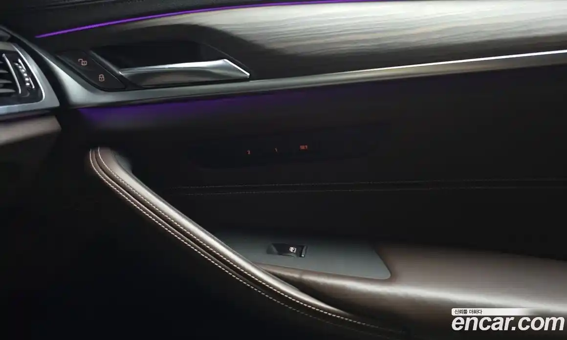 BMW 5-Series 2018 2.0 гидро в Москве № 2057023, фото 33