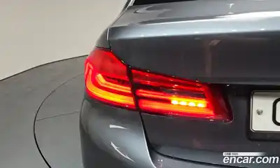 BMW 5-Series 2018 2.0 гидро в Москве № 2057023, миниатюра 8