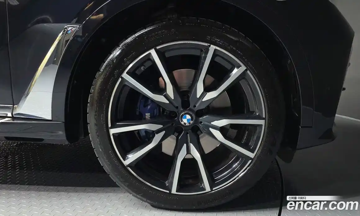 BMW X7 2022 3.0 гидро в Москве № 2057116, фото 7