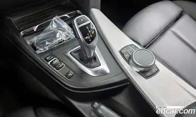 BMW 3-Series 2018 2.0 гидро в Москве № 2057165, миниатюра 12