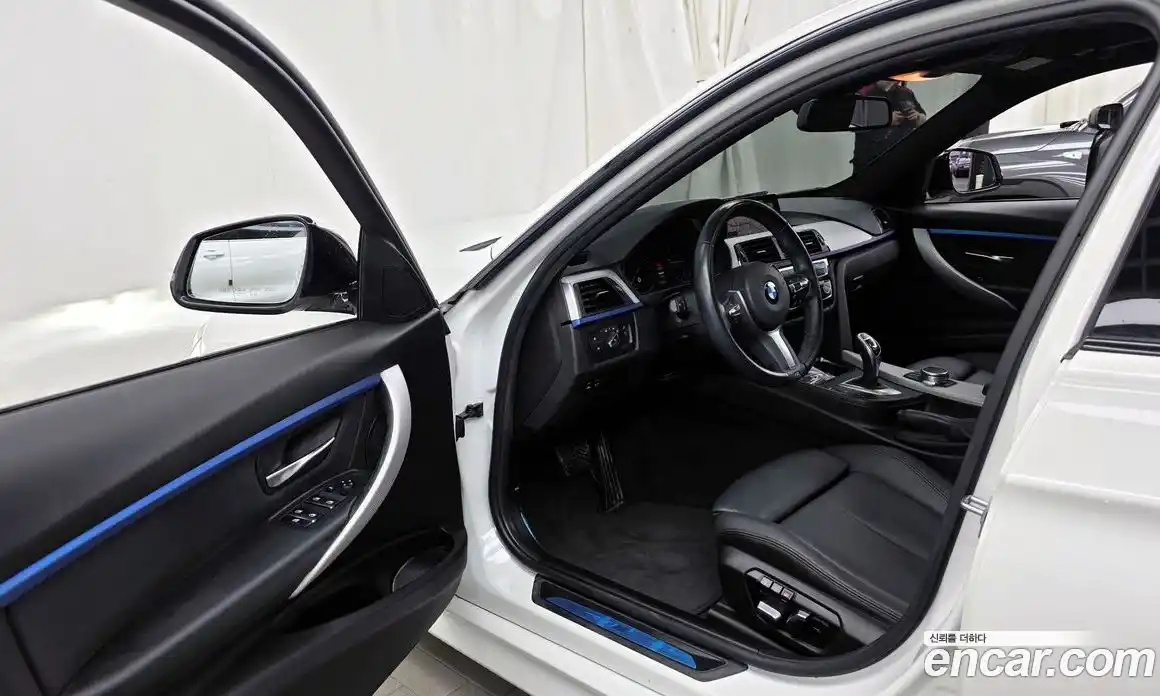 BMW 3-Series 2018 2.0 гидро в Москве № 2057165, фото 13