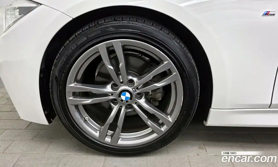 BMW 3-Series 2018 2.0 гидро в Москве № 2057165, фото 5