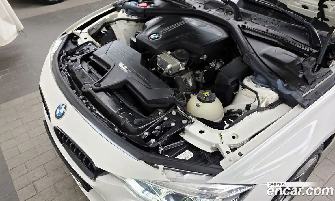 BMW 3-Series 2018 2.0 гидро в Москве № 2057165, фото 6