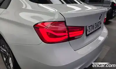 BMW 3-Series 2018 2.0 гидро в Москве № 2057165, миниатюра 9