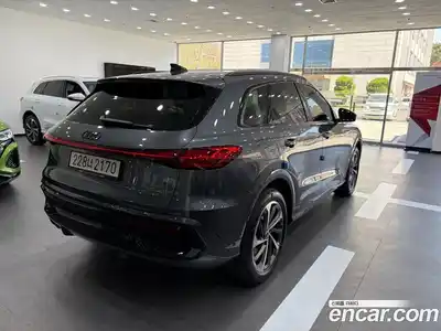 Audi Q5 2025 2.0 гидро в Москве № 2057606, миниатюра 2