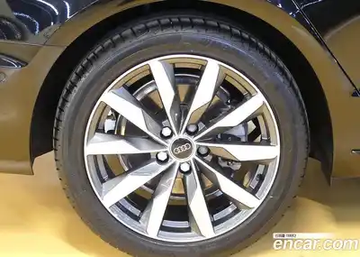 Audi A4 2023 2.0 гидро в Москве № 2057615, миниатюра 5