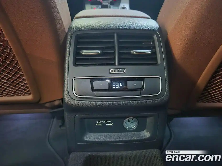 Audi A4 2023 2.0 гидро в Москве № 2057664, фото 16