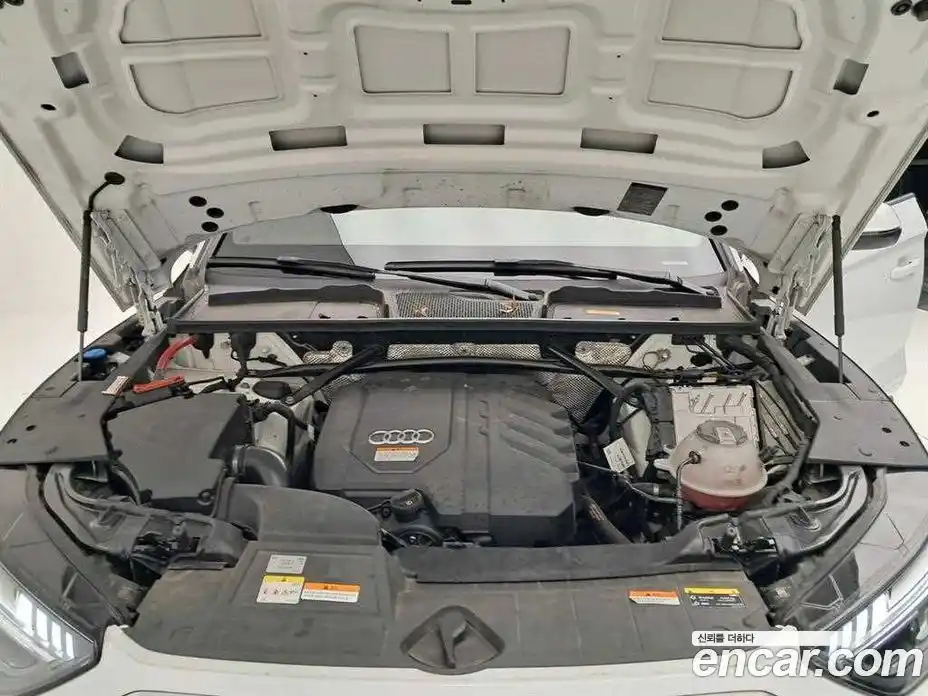 Audi Q5 2023 2.0 гидро в Москве № 2057706, фото 19