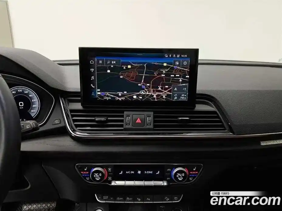 Audi Q5 2023 2.0 гидро в Москве № 2057706, фото 9