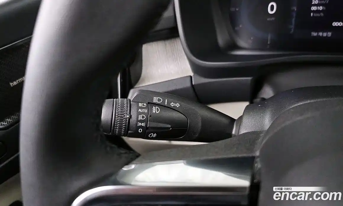 Volvo XC40 2024 2.0 гидро в Москве № 2057851, фото 29