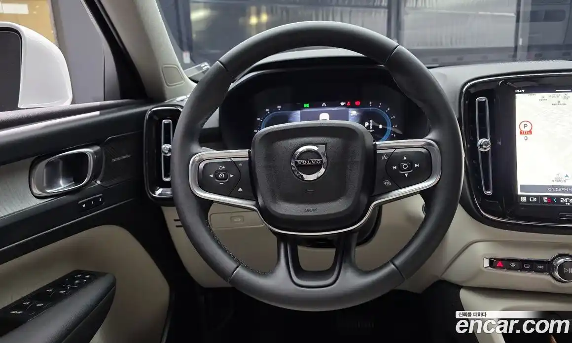 Volvo XC40 2025 2.0 гидро в Москве № 2057864, фото 13