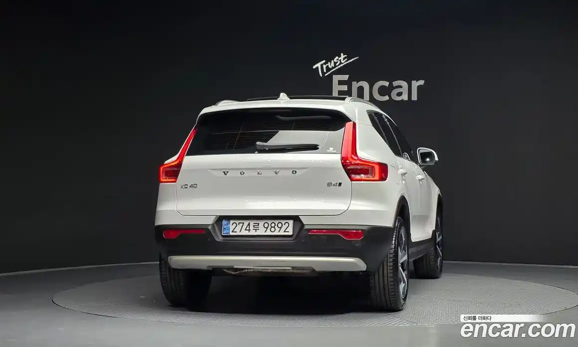 Volvo XC40 2025 2.0 гидро в Москве № 2057864, фото 4