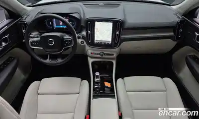 Volvo XC40 2025 2.0 гидро в Москве № 2057864, миниатюра 7