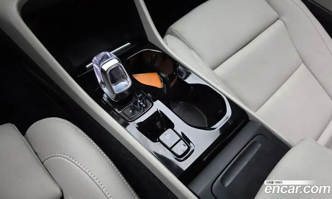 Volvo XC40 2025 2.0 гидро в Москве № 2057864, фото 9