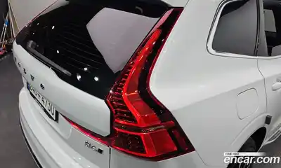 Volvo XC60 2023 2.0 гидро в Москве № 2057946, миниатюра 9