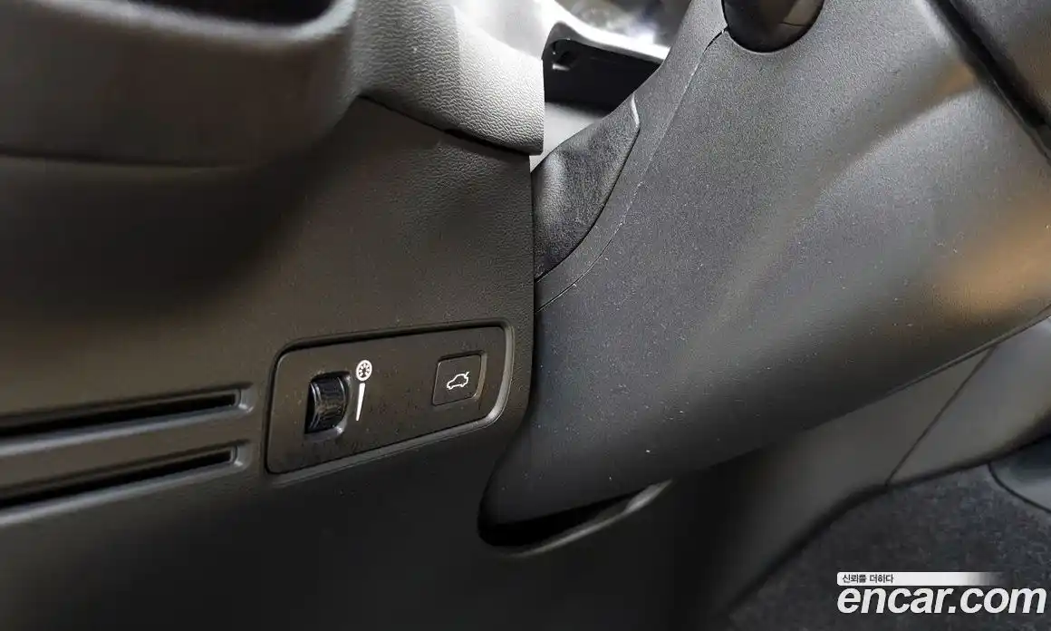 Volvo XC40 2021 2.0 гидро в Москве № 2057974, фото 28