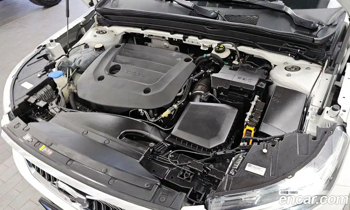 Volvo XC40 2021 2.0 гидро в Москве № 2057974, фото 6