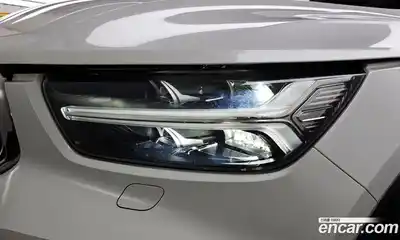 Volvo XC40 2021 2.0 гидро в Москве № 2057974, миниатюра 8