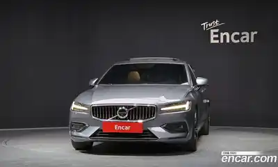 Volvo S60 2021 2.0 гидро в Москве № 2057988, миниатюра 3