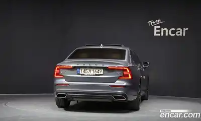Volvo S60 2021 2.0 гидро в Москве № 2057988, миниатюра 4