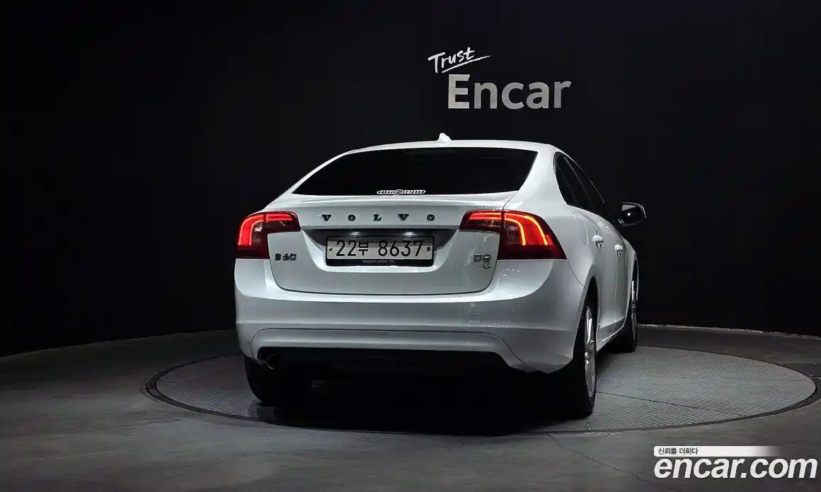 Volvo S60 2015 1.6 гидро в Москве № 2057996, фото 4