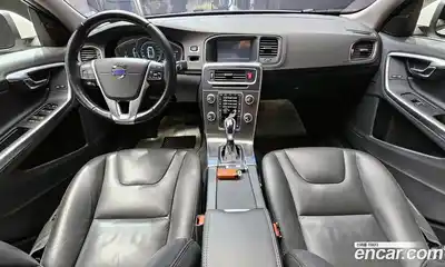 Volvo S60 2015 1.6 гидро в Москве № 2057996, миниатюра 7
