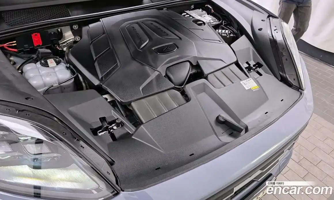 Porsche Cayenne 2023 3.0 гидро в Москве № 2058315, фото 6