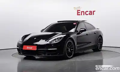 Porsche Panamera, 2018