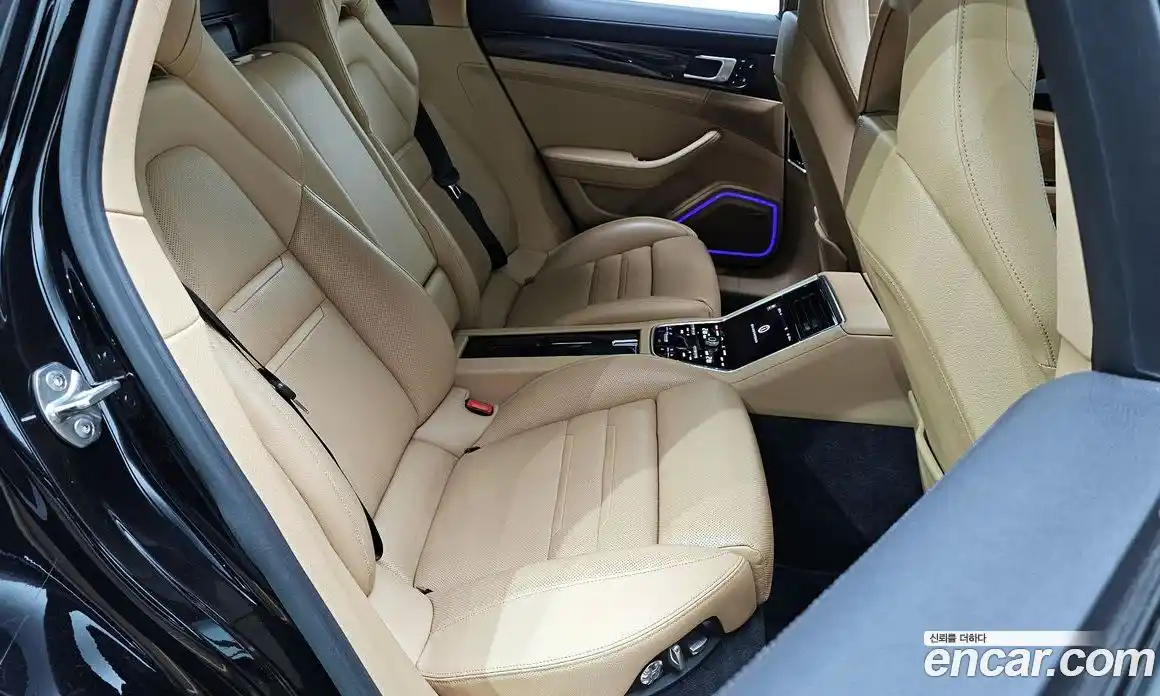 Porsche Panamera 2018 3.0 гидро в Москве № 2058488, фото 11