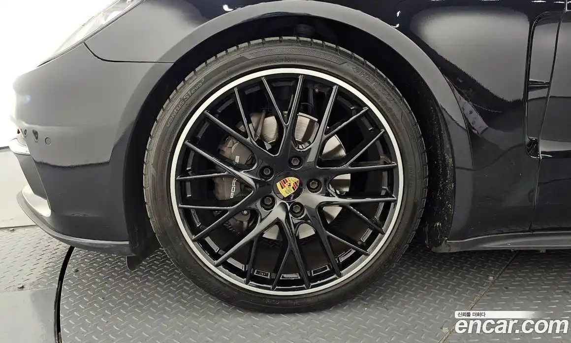 Porsche Panamera 2018 3.0 гидро в Москве № 2058488, фото 5