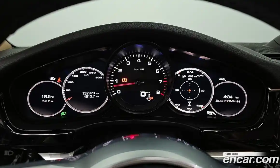Porsche Panamera 2018 3.0 гидро в Москве № 2058488, фото 8