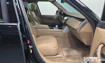 Land Rover Range-Rover 2025 4.4 гидро в Москве № 2058724, миниатюра 3