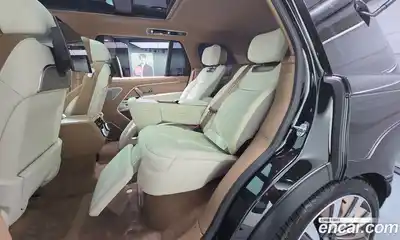 Land Rover Range-Rover 2025 4.4 гидро в Москве № 2058724, миниатюра 5
