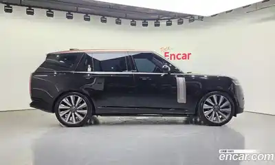 Land Rover Range-Rover 2025 4.4 гидро в Москве № 2058724, миниатюра 6