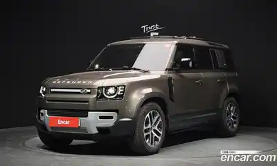 Land Rover Defender, 2023