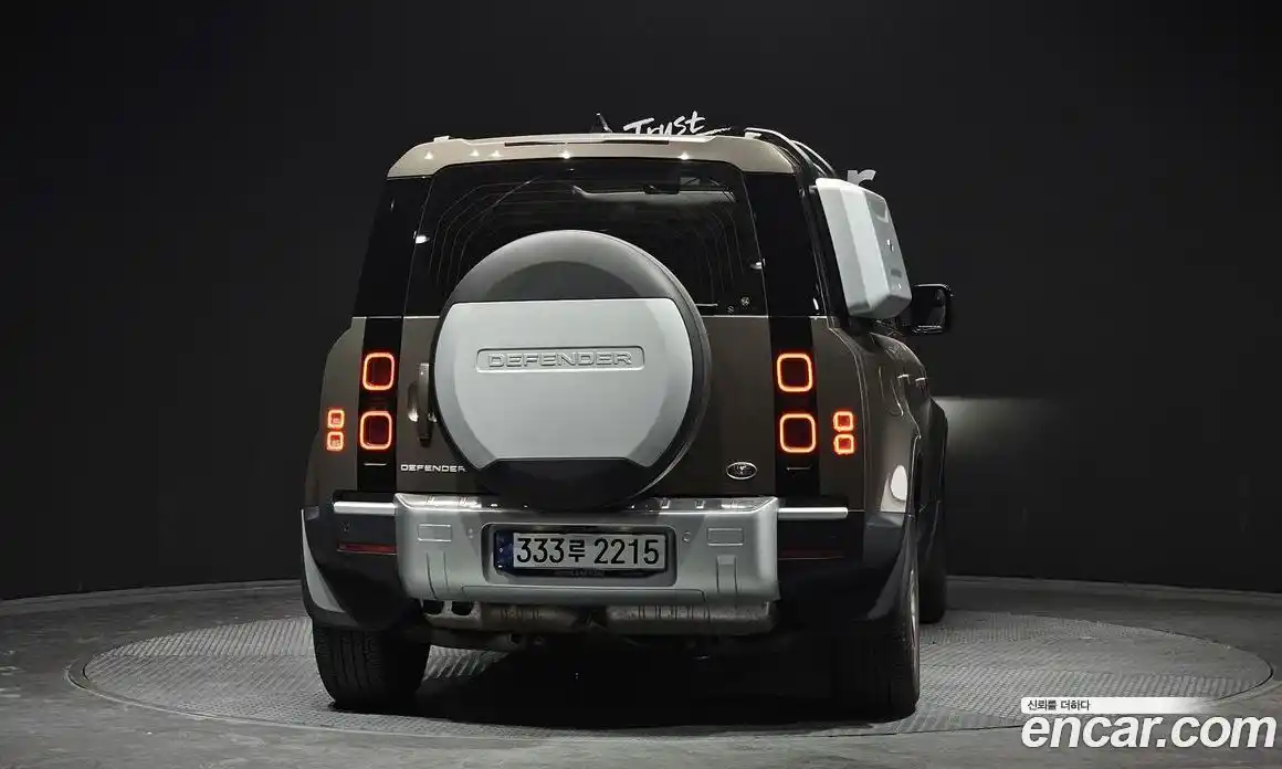 Land Rover Defender 2023 3.0 гидро в Москве № 2058776, фото 4