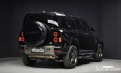 Land Rover Defender 2022 2.0 гидро в Москве № 2058793, миниатюра 2