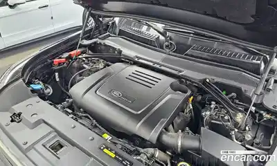 Land Rover Defender 2022 2.0 гидро в Москве № 2058793, миниатюра 6