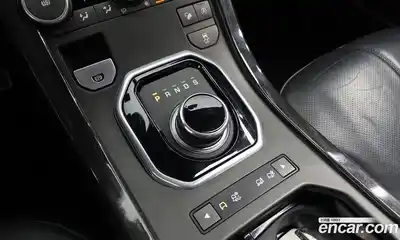 Land Rover Range-Rover Evoque 2017 2.0 гидро в Москве № 2058985, миниатюра 9