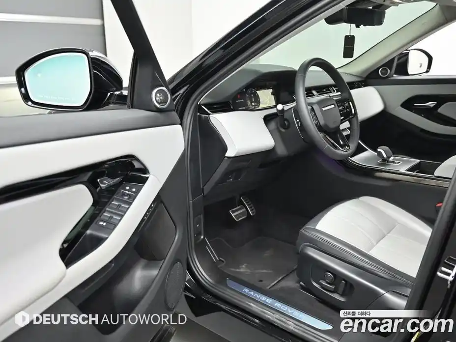 Land Rover Range-Rover Evoque 2025 2.0 гидро в Москве № 2059080, фото 11