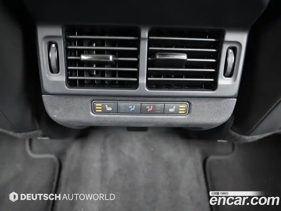 Land Rover Range-Rover Evoque 2025 2.0 гидро в Москве № 2059080, фото 16